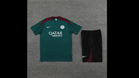 👉🏻⚽️ 2024/25 PSG Adult Green Short Sleeve Training Kit