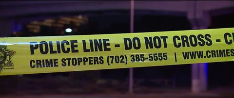 Las Vegas police investigate shooting involving an officer