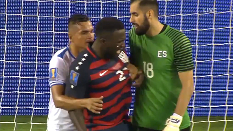 Jozy Altidore Gets BITTEN by El Salvador Soccer Team Player