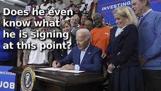 Democrats Try to Buy Union Vote with Biden Executive Order, Rigs Government Contracts for Them