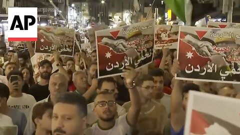 Jordanians protest against Israel's military operations in the West Bank and Gaza