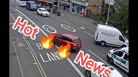 Man fined £195 for pulling into London bus lane to let overtaking police van past