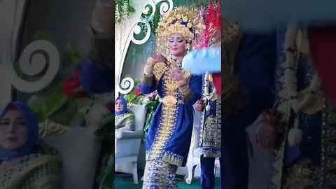 Pengantin Palembang Sedang Menari #shorts #short #shortvideo