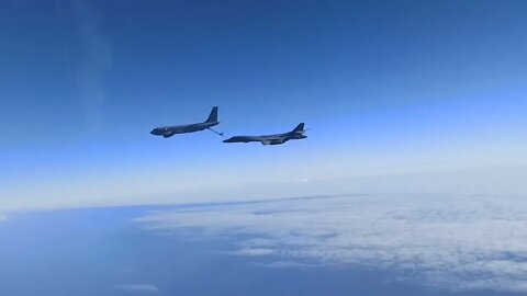 Russian Su-30 Intercept U.S. Bombers Over The Black Sea