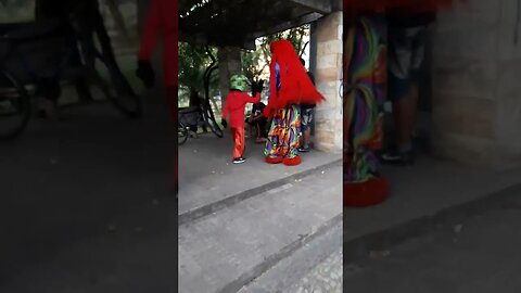 DANÇARINOS SUPER NINJAS, DANÇANDO FOFÃO, BEN10 E HOMEM-ARANHA NA CARRETA DA ALEGRIA TREM BALADA 33