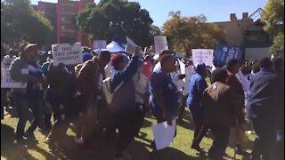 WATCH: DA protest at SAPS headquarters (D6n)