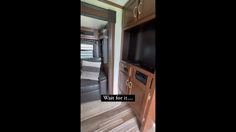 RV Renovation of a Jayco 31QBDS Travel Trailer Camper