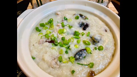 Preserved Egg and Pork Congee 皮蛋瘦肉粥