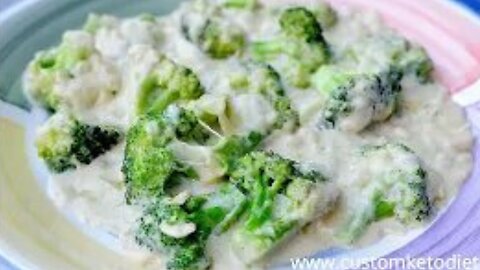 Broccoli in Mozzarella and Parmesan Sauce.