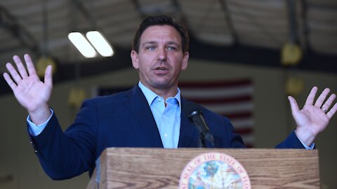 Governor Ron Desantis Destroys Reporter 60 Minutes Lied By Editing Exchange