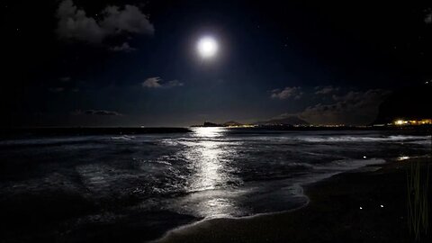 Moonlight Beach with Calming Music - For Sleep and Relaxation