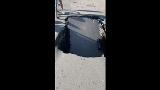 Huge sinkhole in Detroit