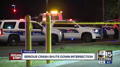 Serious crash shuts down intersection