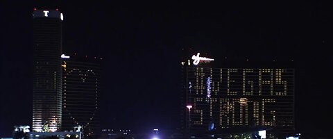 Message of hope on the Las Vegas Strip: Wynn displays 'Vegas Strong'