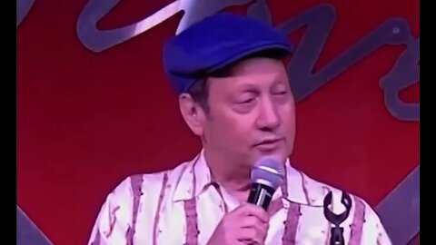 Rob Schneider dropping clues on who may have being doing coke in the White House - HaloRock