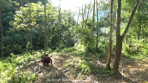 Build complete and warm survival shelter - bushwalk overnight in the wilderness)6