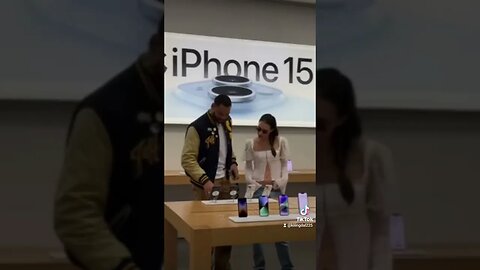 High Simp Energy? Dude Gets Asked By Random Foreign Chick To Buy Her The New iPhone 15