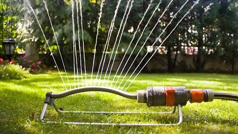 🏡 Qual o Melhor Irrigador De Jardim? Qual o Melhor Irrigador ou Aspersor De Gramado?