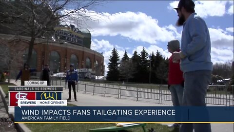 High winds impact fans tailgating experience at AmFam Field