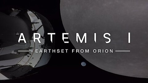 Earthset as Orion Prepares for Outbound Powered Flyby