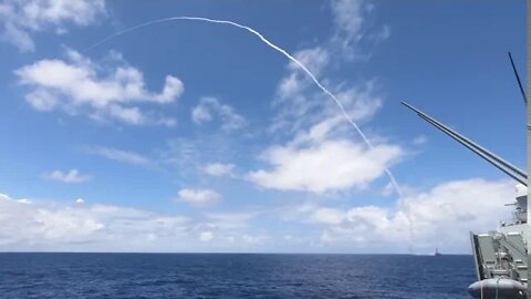 Stand-Off View of SM-2 Missile Launch from USS Chung-Hoon - RIMPAC 2020