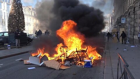 France: 'A nationwide insult' - Protesters clash with police in Rennes - 15.04.2023