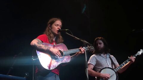 Billy Strings - Blue Moon Of Kentucky (Tour Closer)