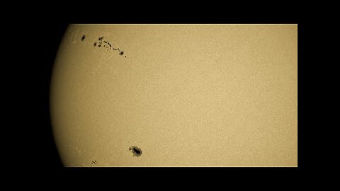 Sunspots, Solar Flares, Stroke Risk, Mantle Induction | S0 News May.21.2023