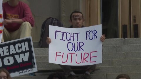 Idaho youth call for climate justice, fish preservation at Statehouse rally