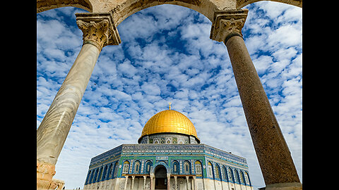 Masjid e aqsa ko fir se sulgate dekha.