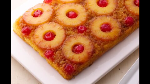 Easy Pineapple Upside-Down Cake