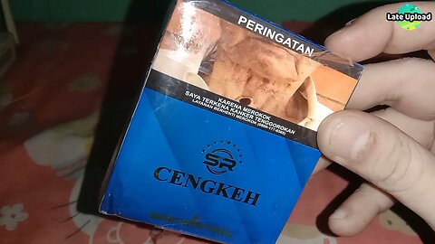 REVIEW : ROKOK SR CENGKEH ISI 16 BATANG