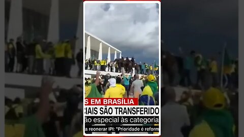 Advogados e policiais que participaram de atos são transferidos da Papuda | #shortscnn @shortscnn