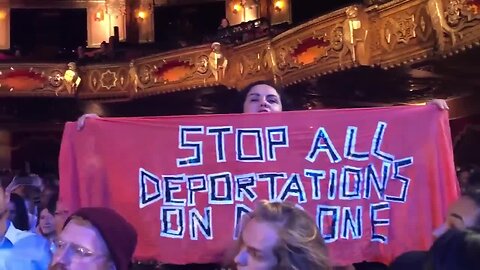 Here's what the protesters were chanting at the 2nd Democratic debate in Detroit