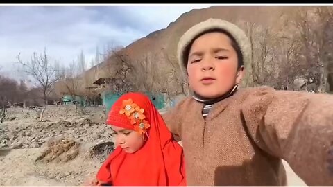 famous kid vlogger Shiraz and his sister Muskan