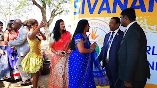 SOUTH AFRICA - Durban - King Goodwill Zwelithini hosts Diwali celebrations (Video) (UB2)