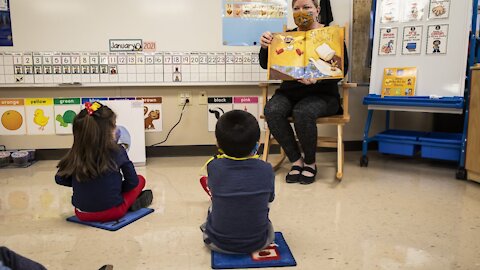 Chicago Schools' Reopening Plan in Limbo