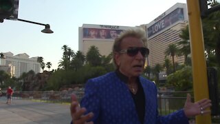 RAW: Siegfried talks about street