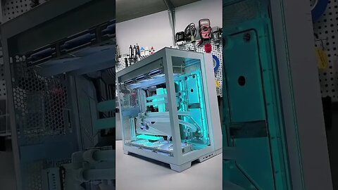 Custom Water Loop Build…