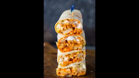 5 Minute Buffalo Chicken Wraps