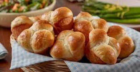 Cloverleaf Rolls Recipe - Milk Bread Rolls