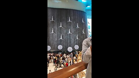 Dubai mall inside