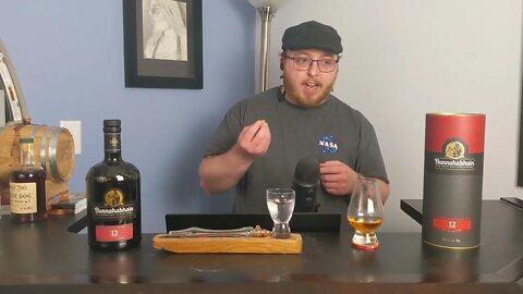 Flatcap Whisky Review #023 | Bunnahabhain 12 w/ Gamescommentary