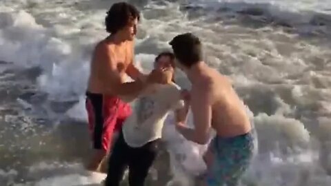 THREE PEOPLE GOT BAPTIZED AT A BEACH TODAY VLOG @Zach Harris