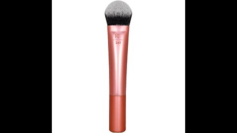 Real Techniques Seamless Complexion Makeup Brush, Four Foundation, Primer, and Moisturizer, Mak...