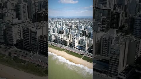 Praia da Costa e Praia de Itapuã - Vila Velha 🇱🇺🇧🇷☀️🌊✨📸: @vanderleioliveiraoficial