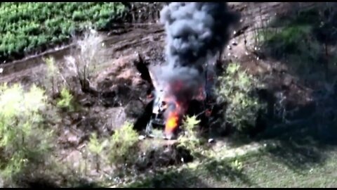 Dug in Russian AFV destroyed by the Ukrainian 80th Air Assault Brigade!