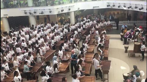 Marimba world record set in Cape Town (Gv9)