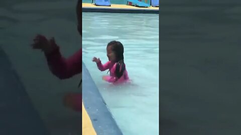 CURTI MUITO ESSA PISCINA NO PARQUE AQUATICO #piscina #parqueaquatico #festa #viral #infantil #fy