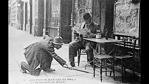 A collector of cigarette butts. Paris, 1905.